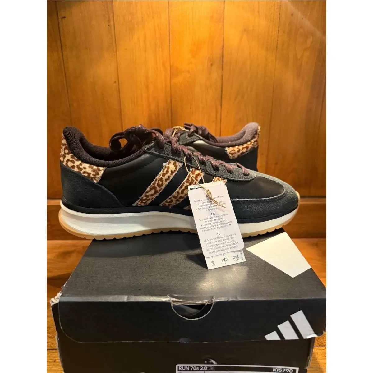 Adidas shoes - Black 3
