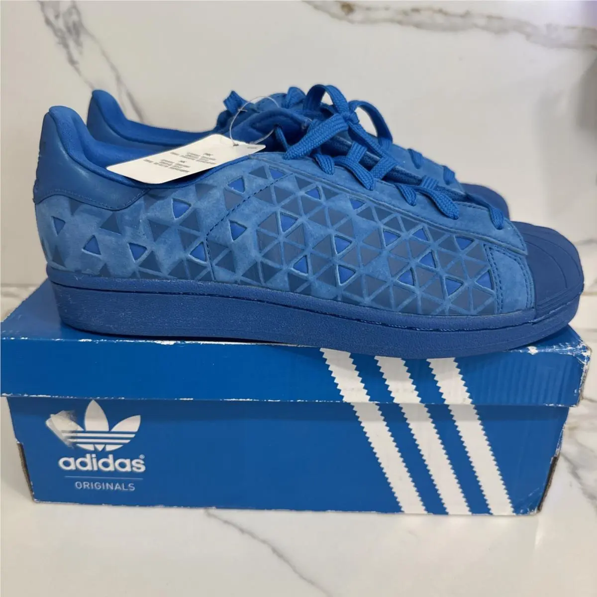 Men’s AQ8189 Blue Geometric Shoes Shell Toes Youth 6.5 by Adidas