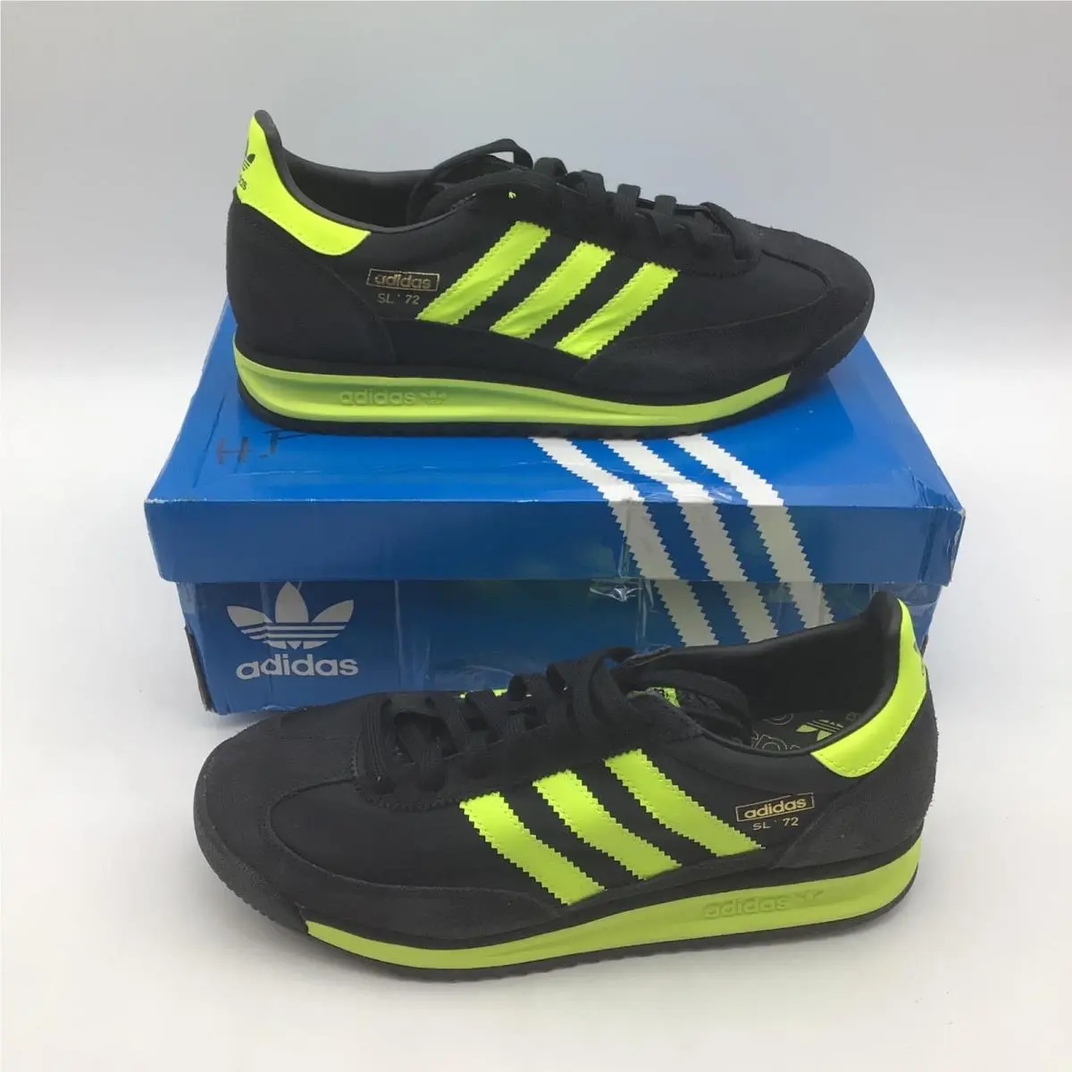 SL 72 RS Mens Black Solar Yellow Retro Sneakers IG4647 Size 7.5 by Adidas