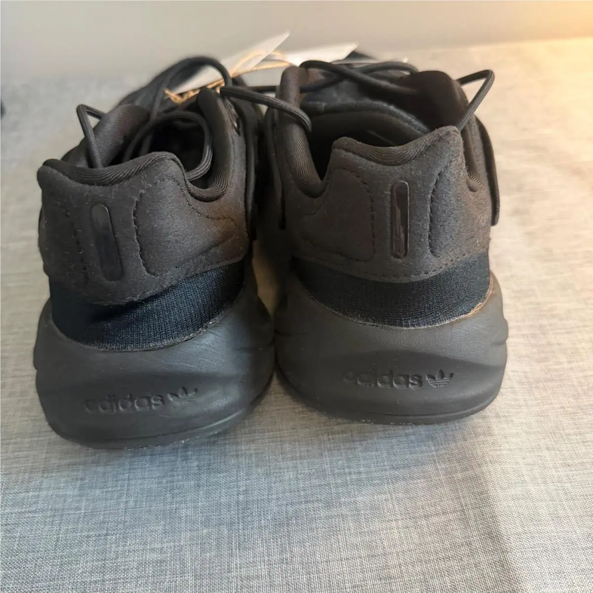 Adidas shoes - adidas Ozelia - Ozelia - Black 2