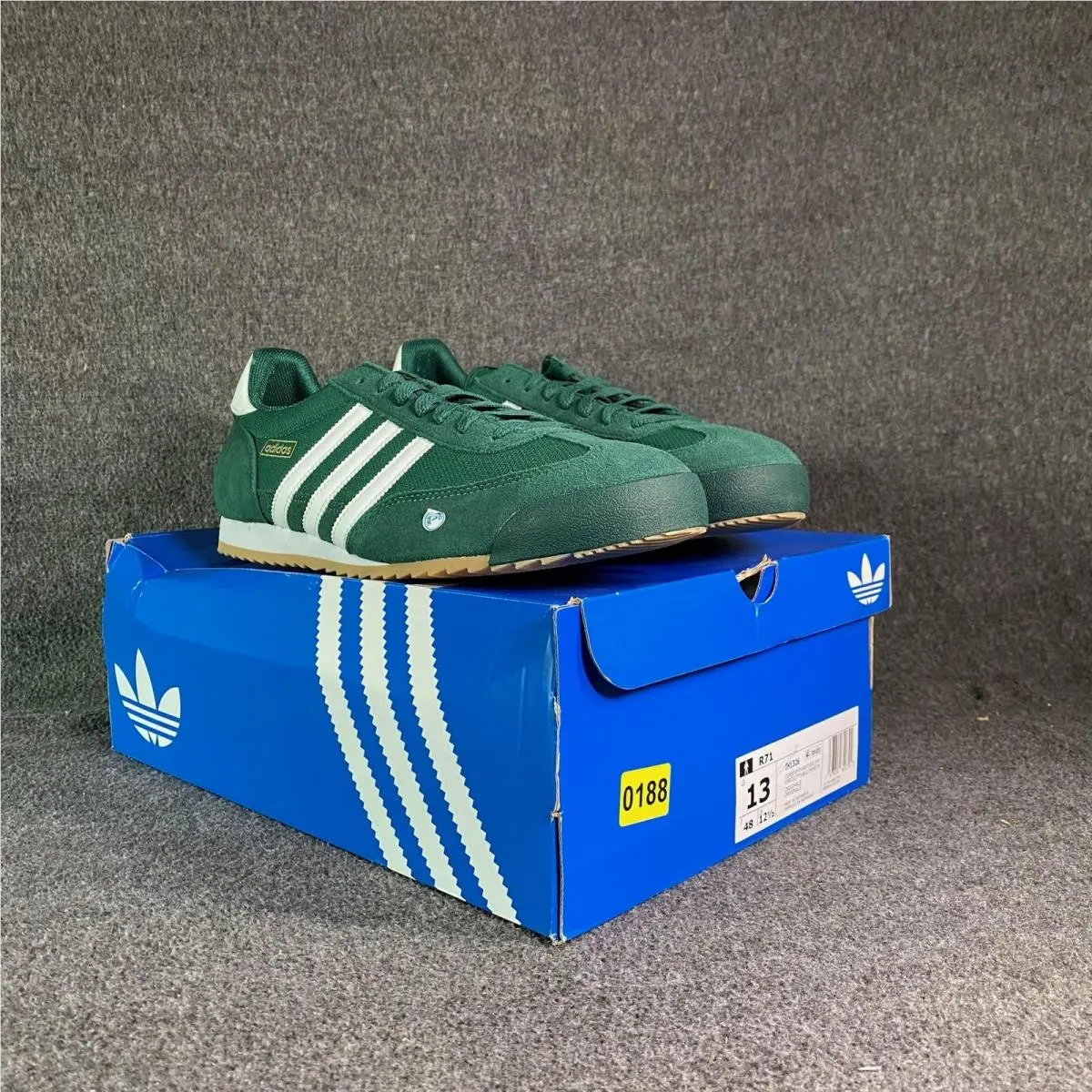 R71 Collegiate Green Cloud White Mens Size 13 Gum Sole Sneakers IH1326 by Adidas