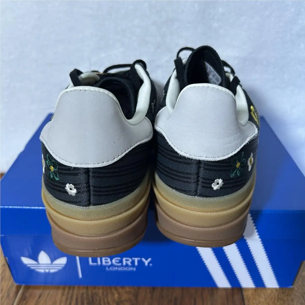 Adidas shoes - adidas Gazelle - Gazelle - Black 1