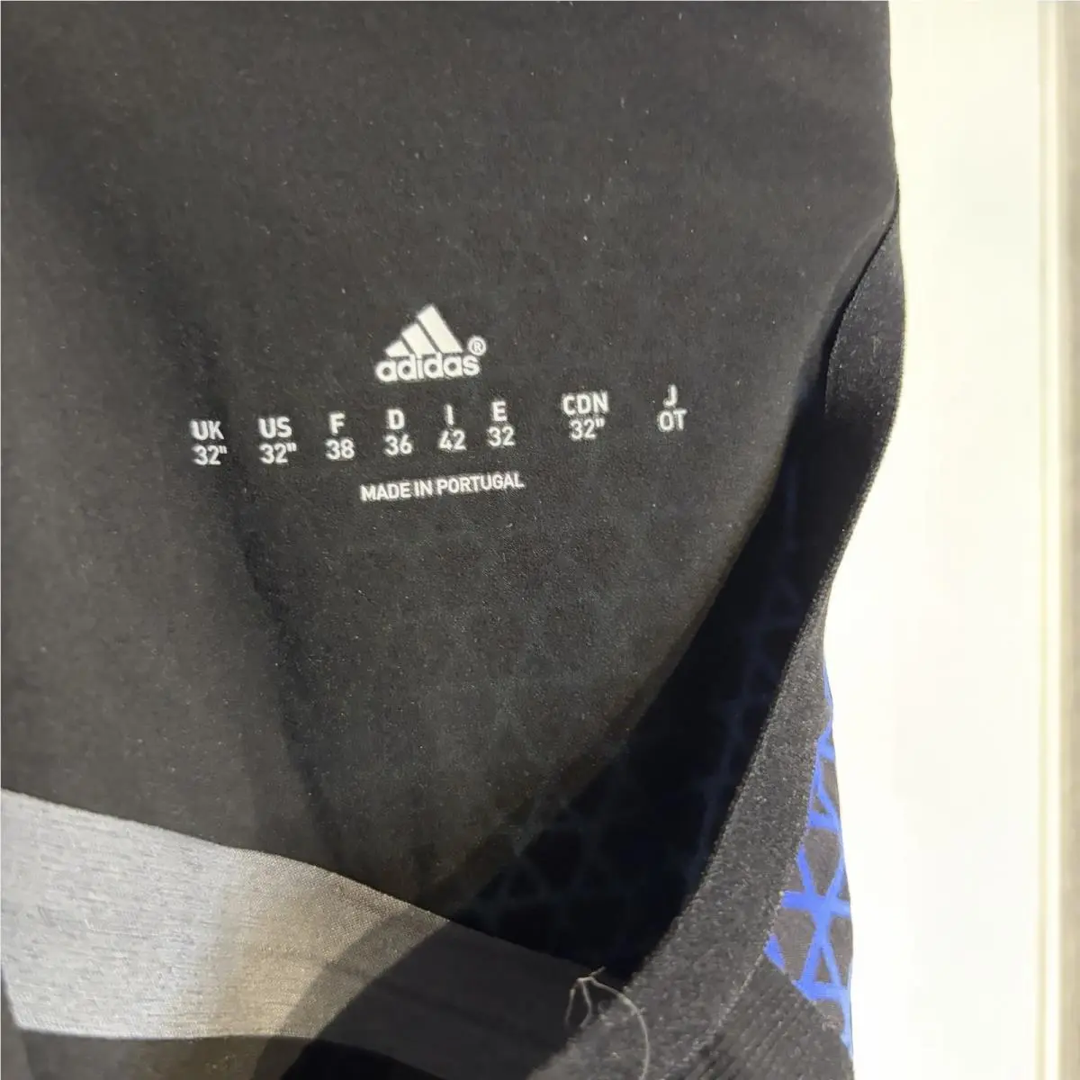Adidas clothing - Multi 10