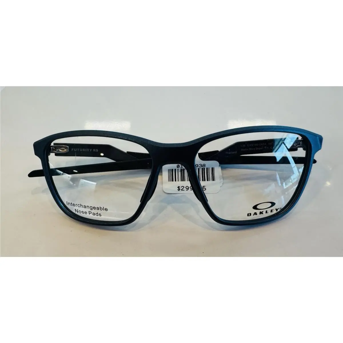 Futurity RS OX8186-0454 Matte Blue Steel 54-16/  Case Pouch by Oakley