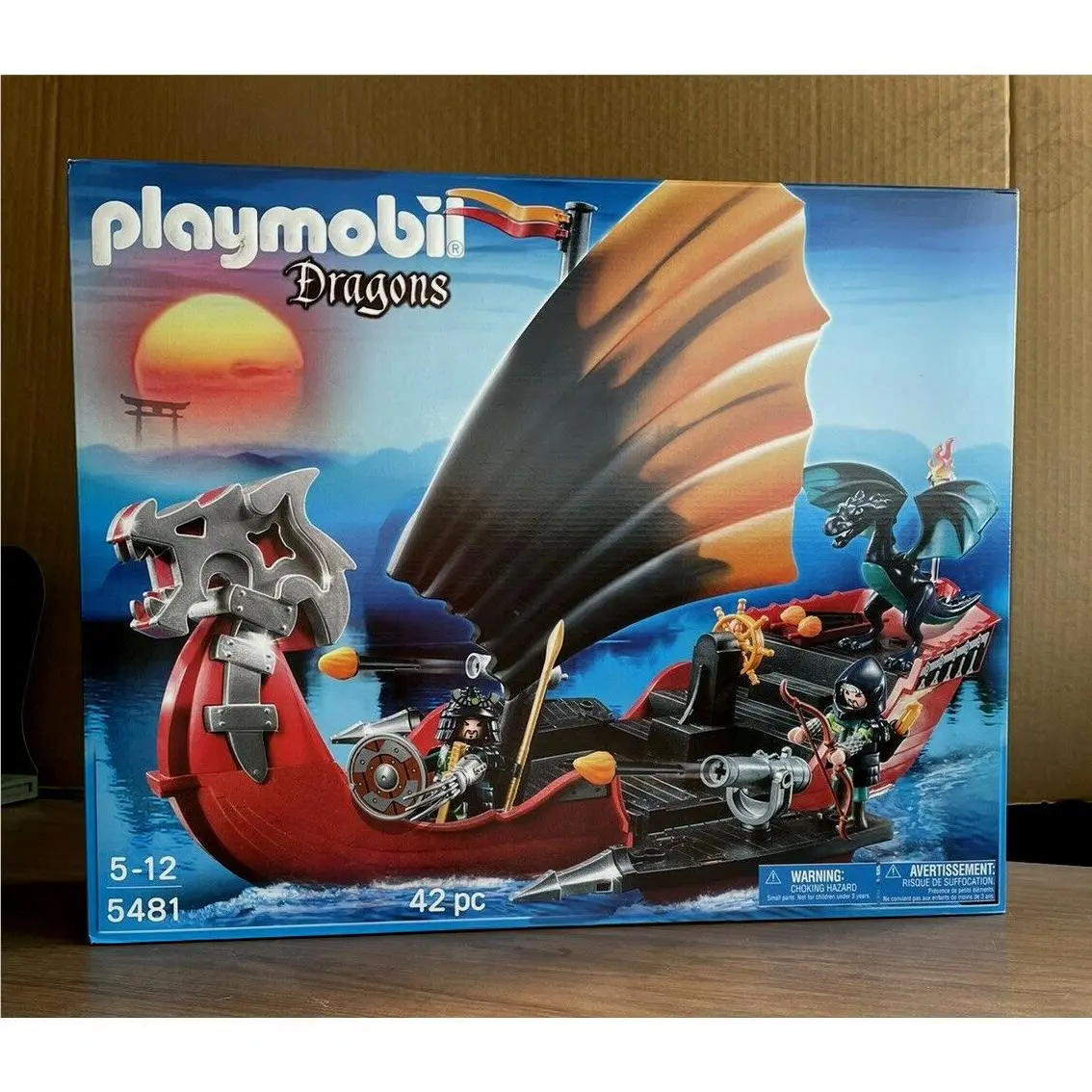 Playmobil 5481 - Dragon Battle Ship - Vintage Carton Fresh Mint Box 2013