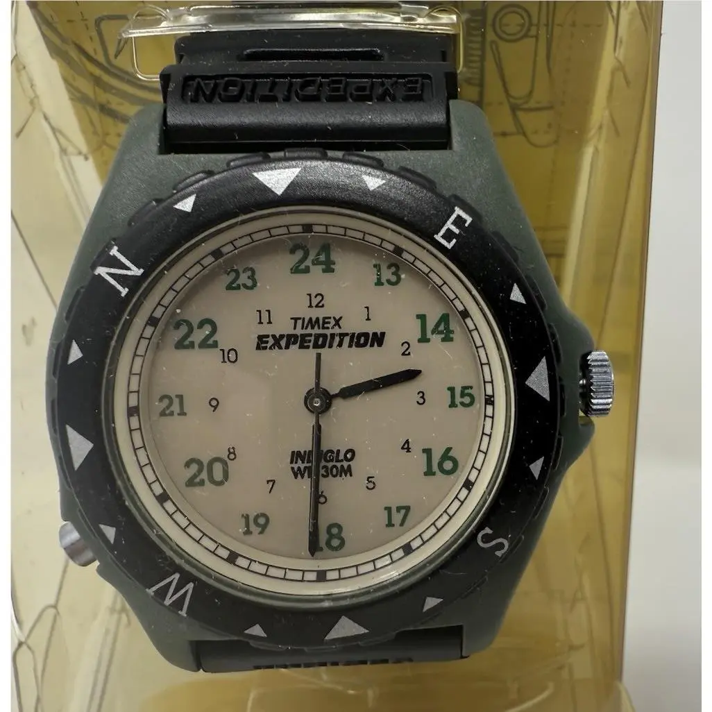 Vintage Nos Timex Watch Men Indiglo 30mm Green Band