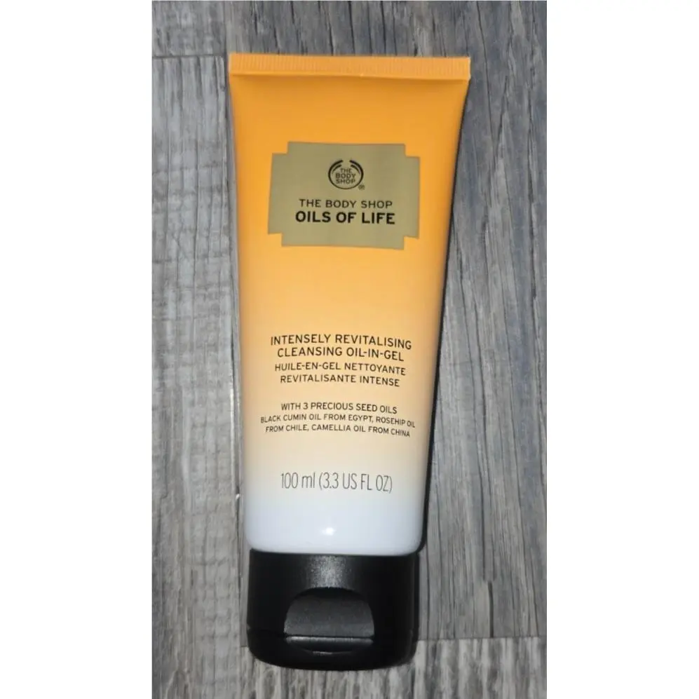 Body Shop Oils of Life Intensely Revitalising Cleansing Oil-in-gel 3.3 oz