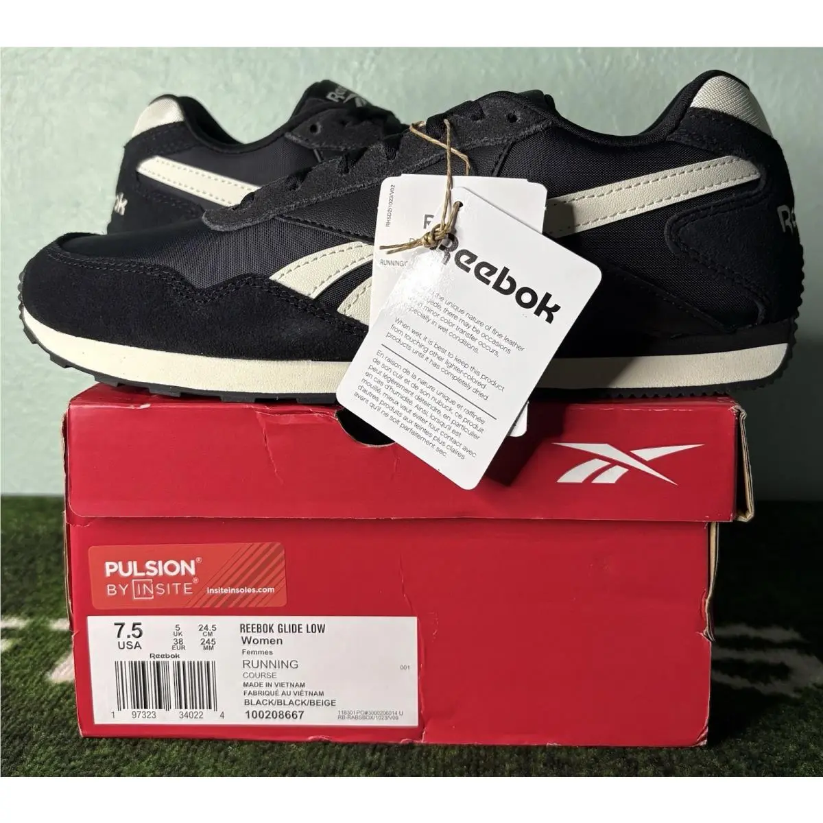 US Women`s 7.5 - Reebok Glide Washed Black Vintage Chalk 100208667 Running