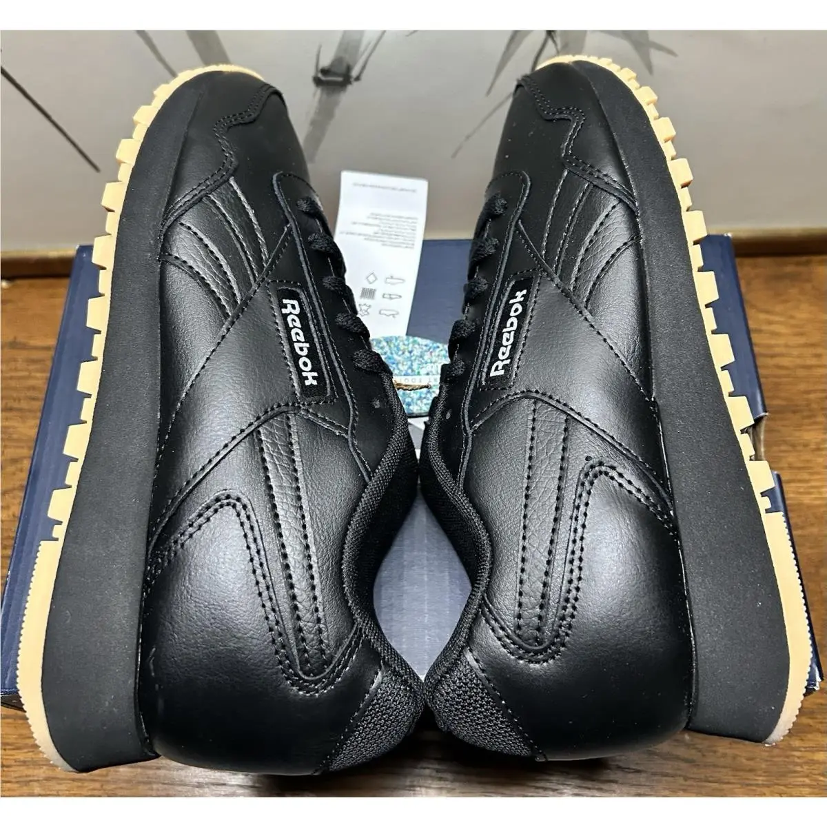 Reebok shoes - Reebok Classic - Classic - Black 1