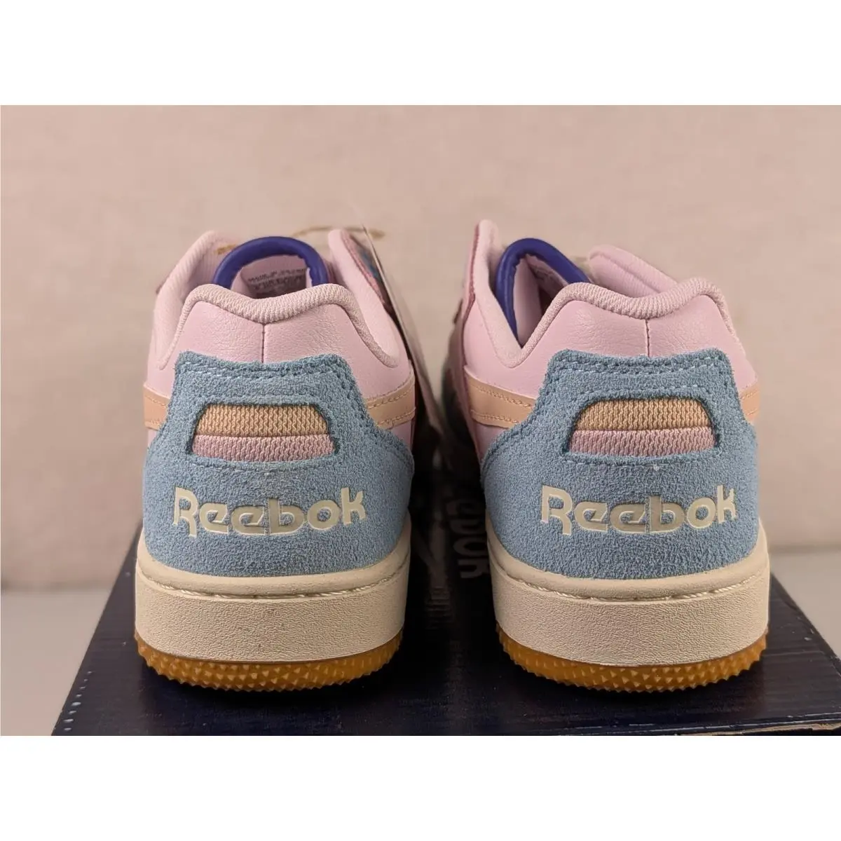 Reebok shoes - BB 4000 II - Pink 2