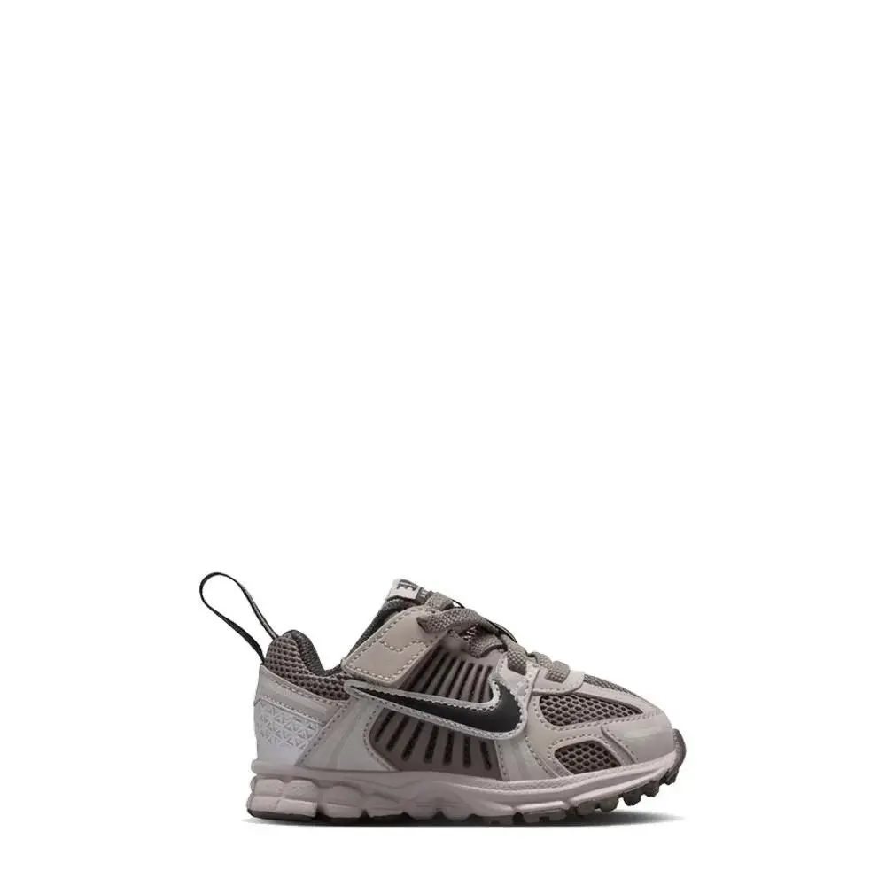 Nike Vomero 5 (td) Grey / Black / Cave Stone Vomero 5 TD Grey / Black / Cave Stone Sneakers HF7000-010