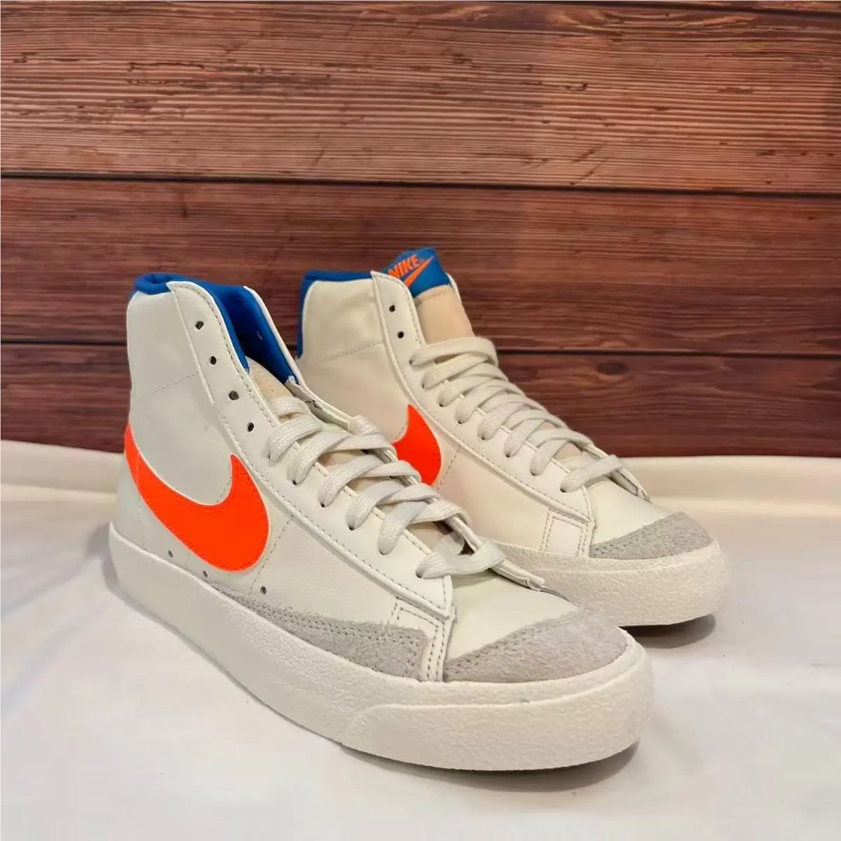 Nike shoes - Nike Blazer - Blazer - DQ4692-100 - Orange 20