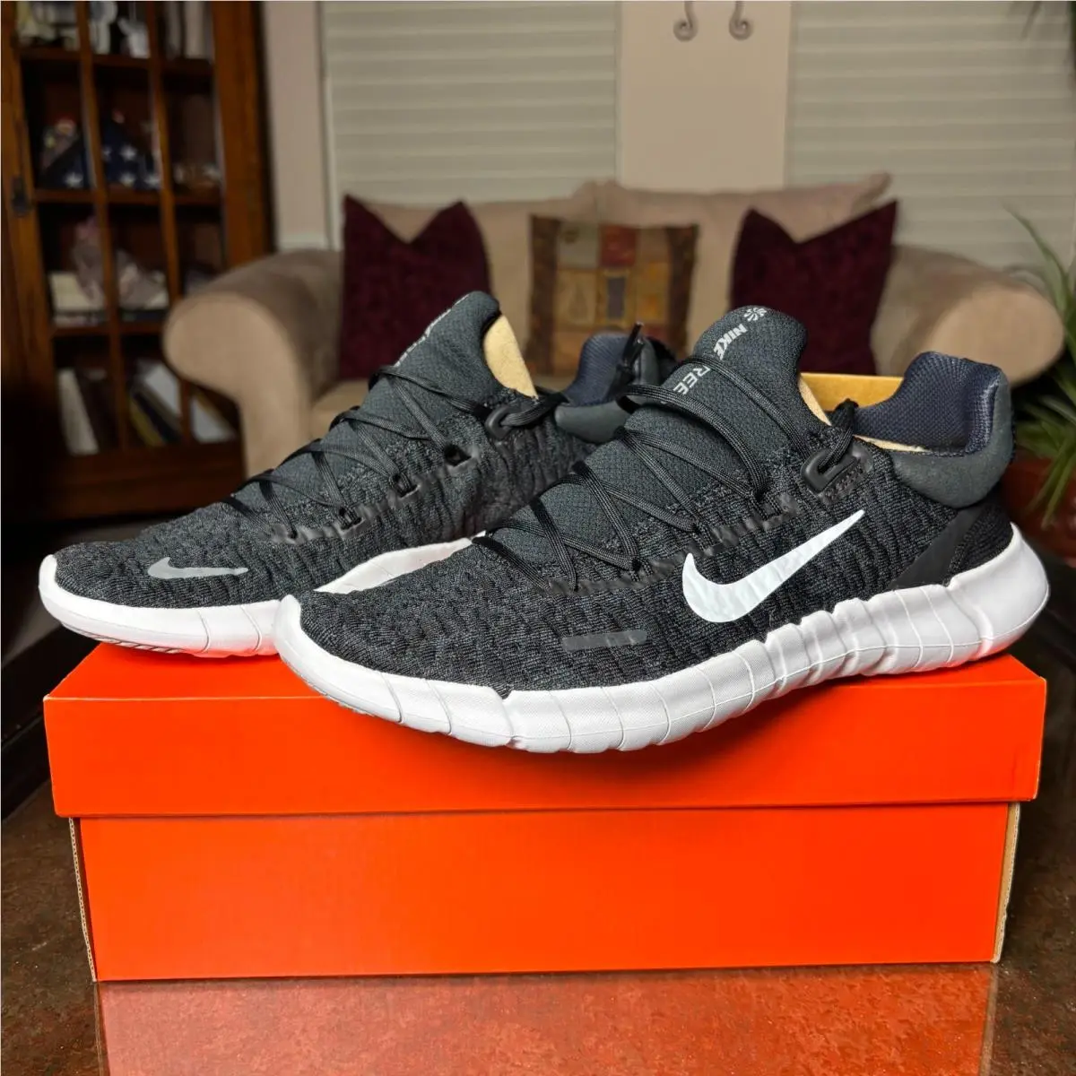 Free Run 5.0 Black White Athletic Gym Training Shoes Sneaker Mens Sizes by Nike
