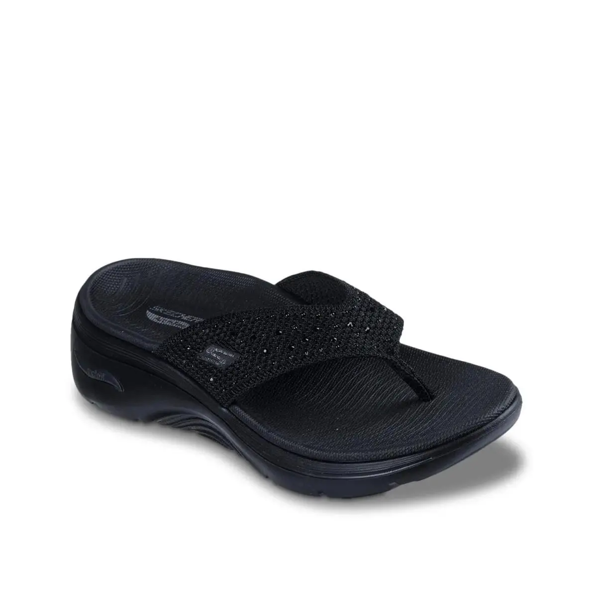 Woman`s Casual Sandals Skechers Go Walk Arch Fit 2.0 Claire Sandal