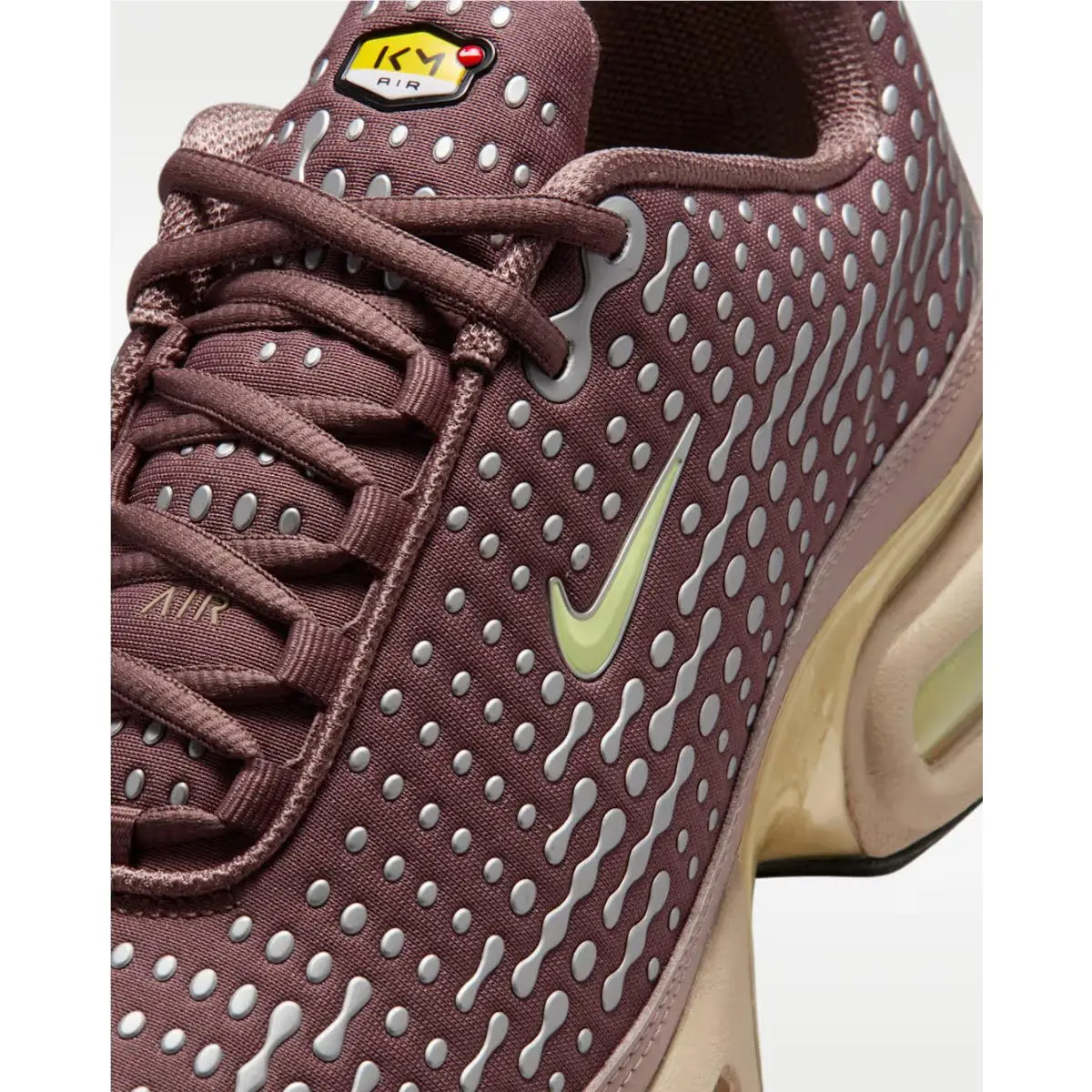 Nike shoes - Nike Air Max Plus VII - HQ2197-200 - Plum Eclipse/Metallic Gold Grain/Black/Barely Volt 4