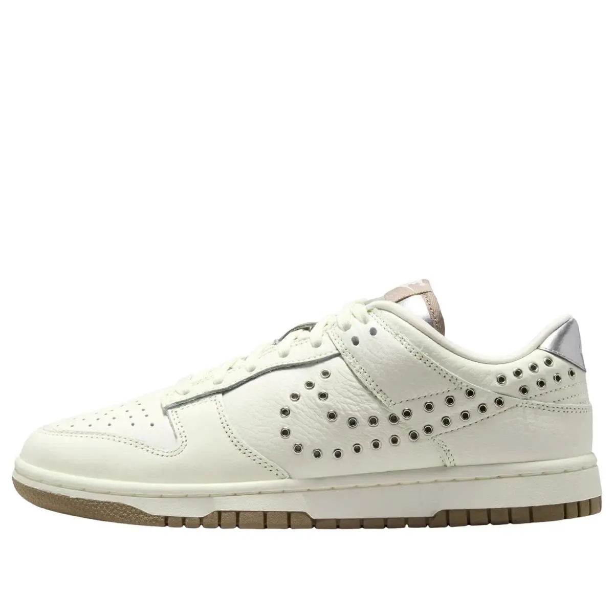 Womens Dunk Low Athletic Sneakers IU3488 133 by Nike