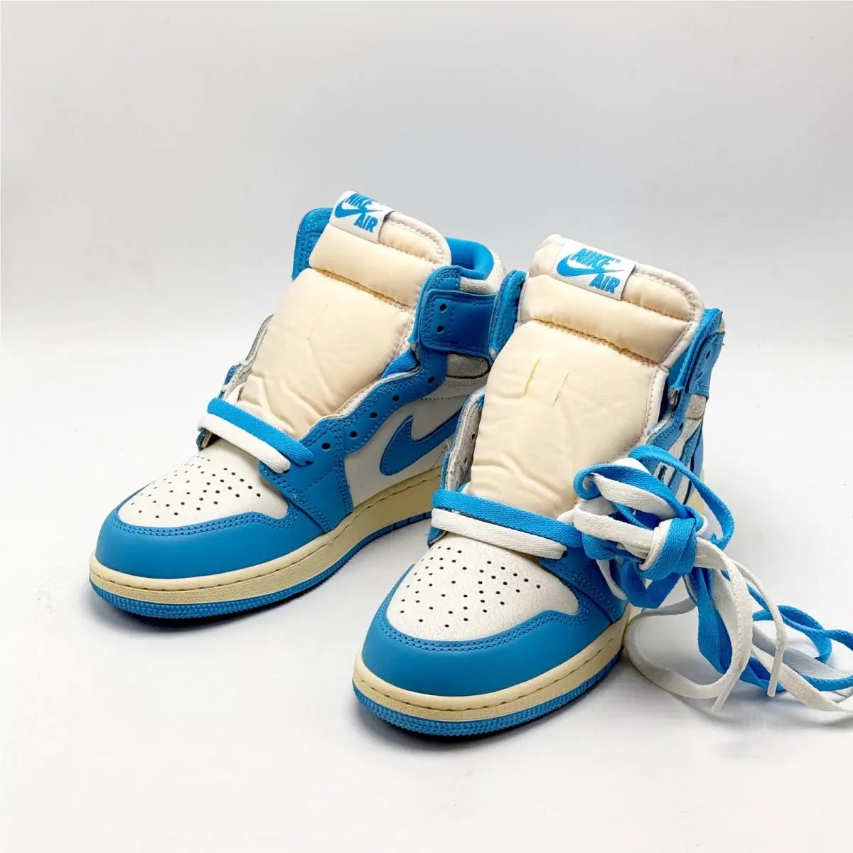 Nike shoes - Air Jordan 1 - Air - Blue 0