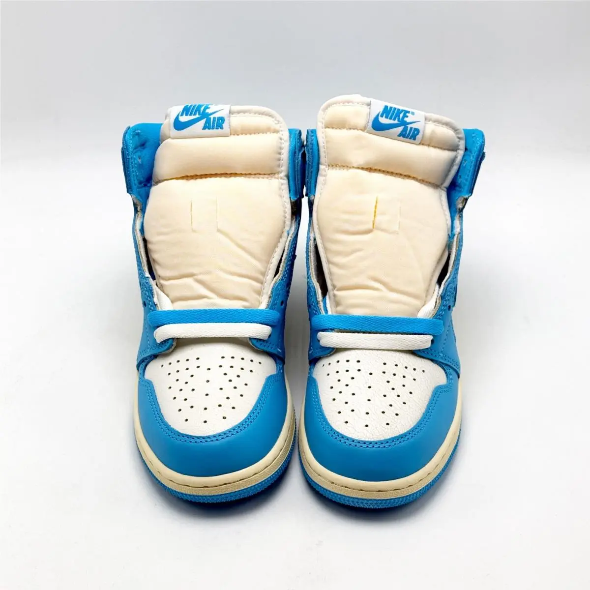 Nike shoes - Air Jordan 1 - Air - Blue 1
