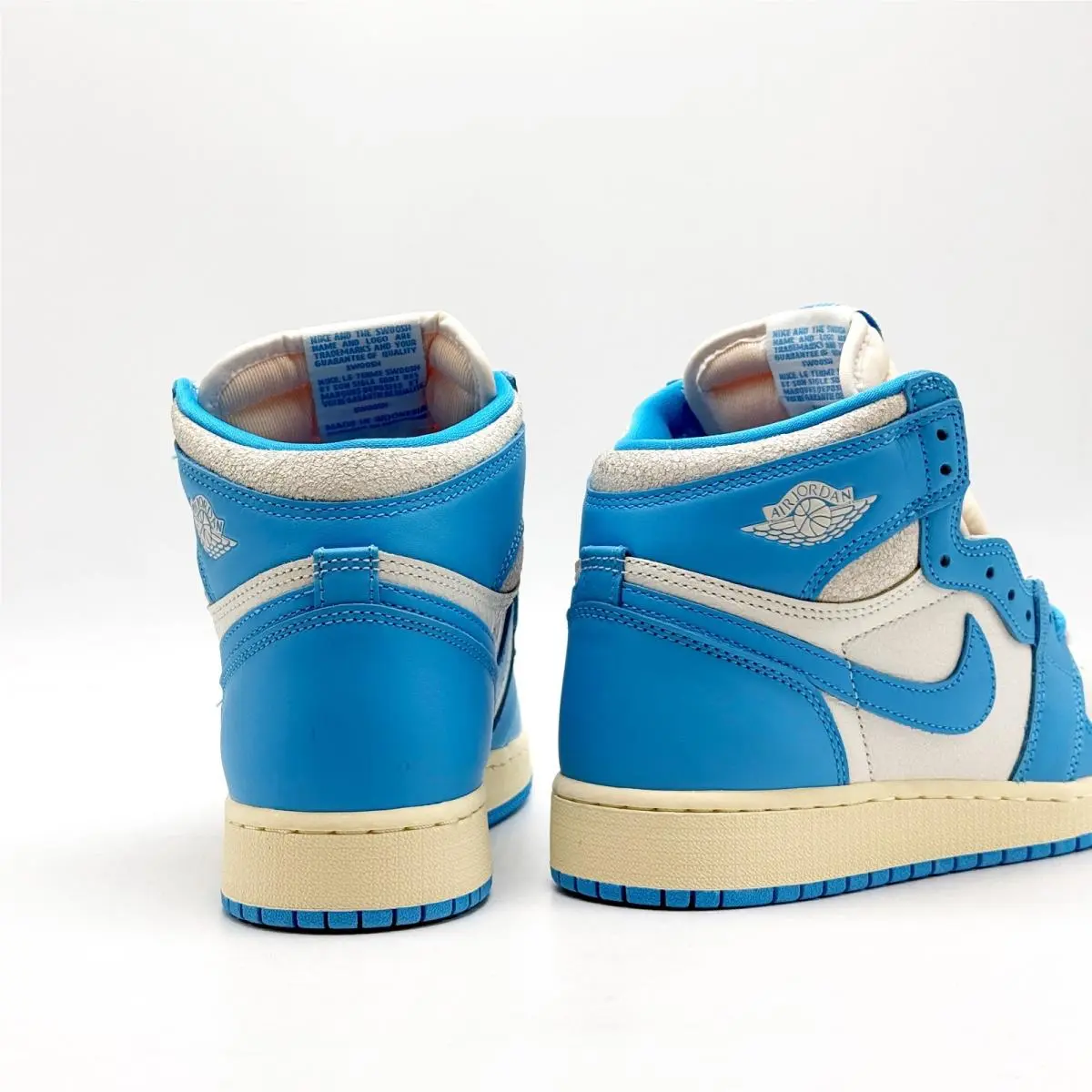 Nike shoes - Air Jordan 1 - Air - Blue 2