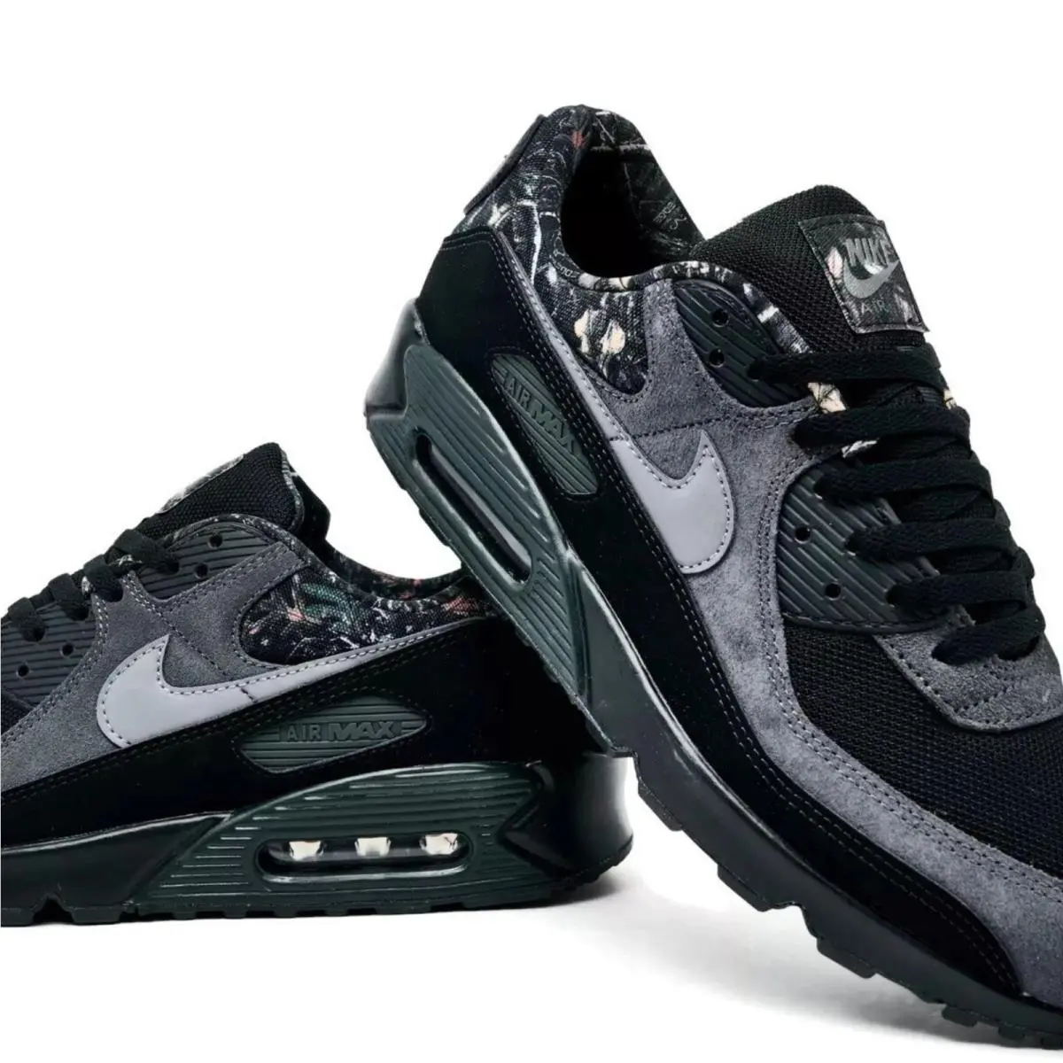 Nike shoes - Nike Air Max 90 - Air Max - Black, Maufacturer: Black/Dark Smoke Grey/Metallic Cool Grey 21