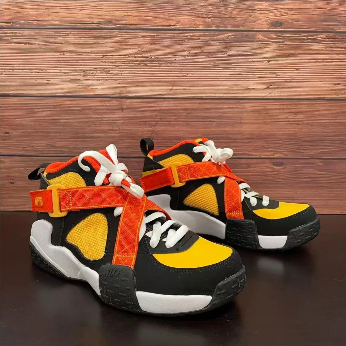 Nike shoes - Nike Air Raid - Air Raid - DD9281-001 - Orange 5