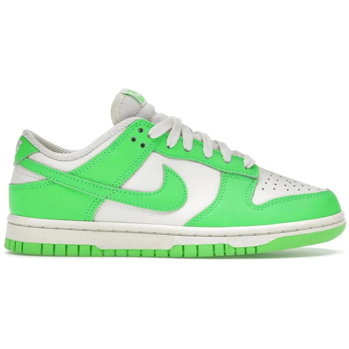 Dunk Low Green Strike Women`s HV0842-133 by Nike