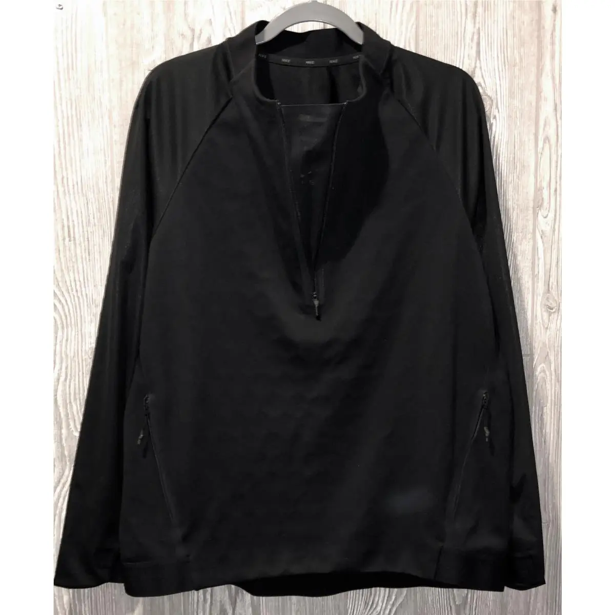 Nike clothing - NIKE Therma Sphere 1/2 Zip Pullover Training Jacket - 860517 - Black 0
