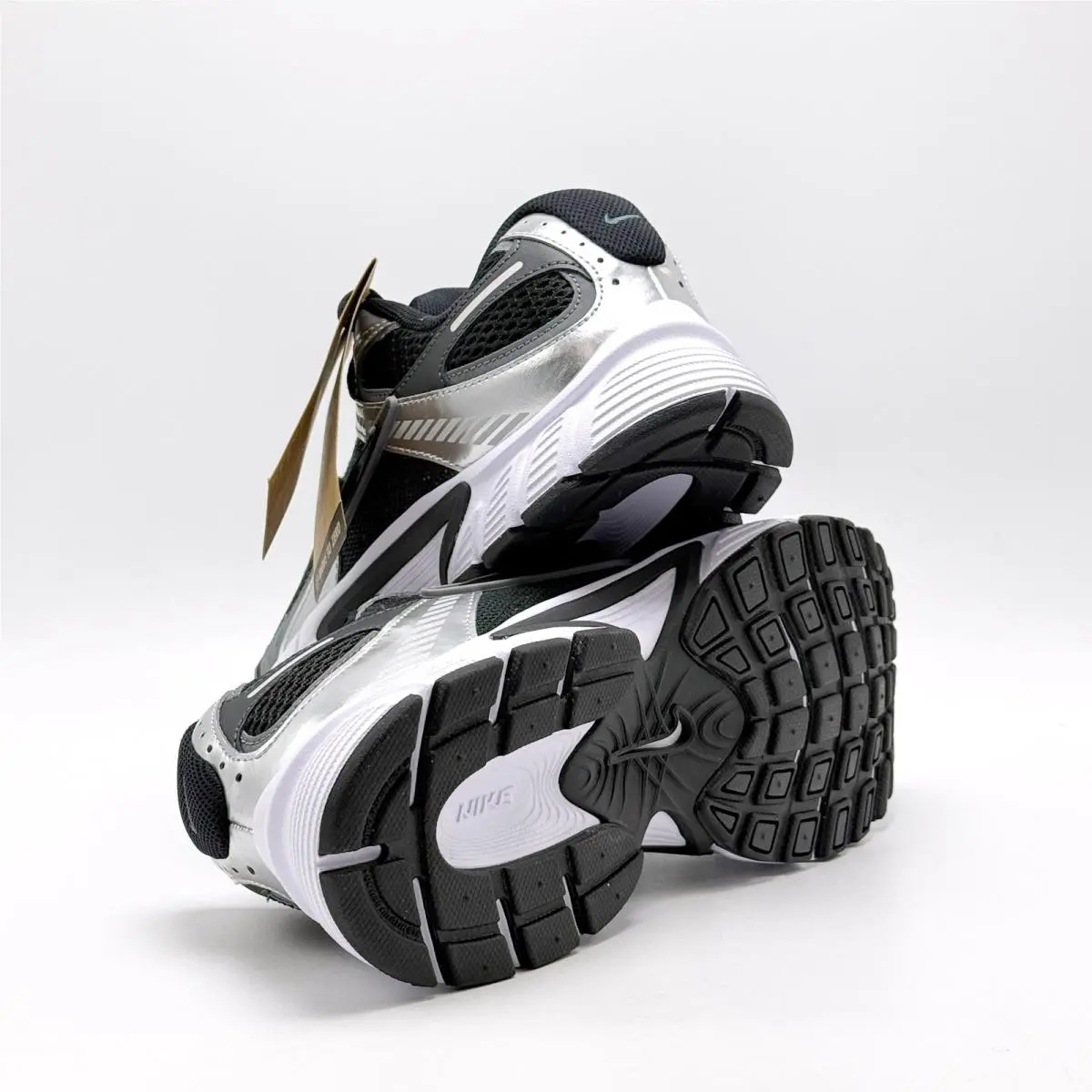 Nike shoes - Nike V5 RNR - RNR - HJ5228-004 - Black 9