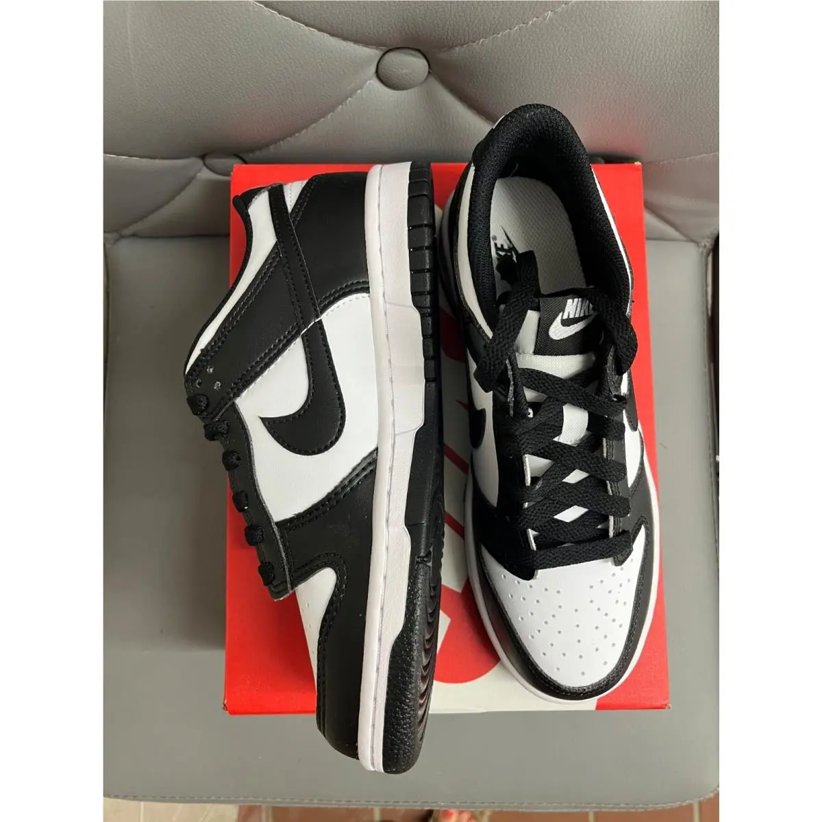 Nike shoes - Black 1