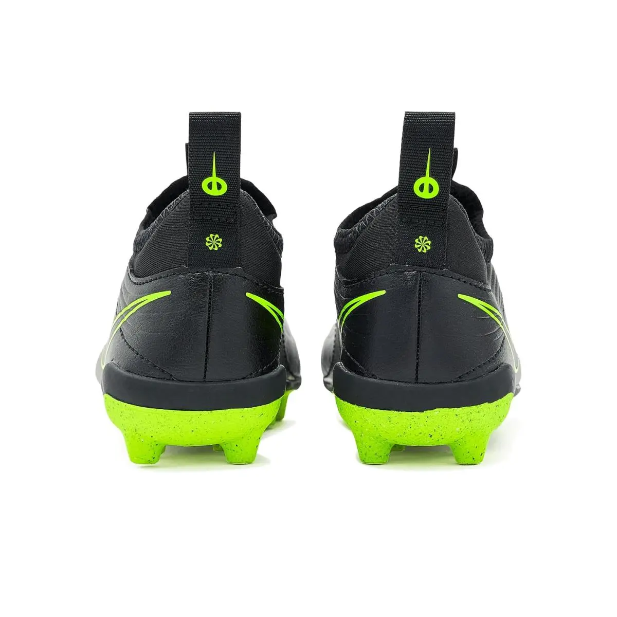 Nike shoes - Black/Black/Volt 12