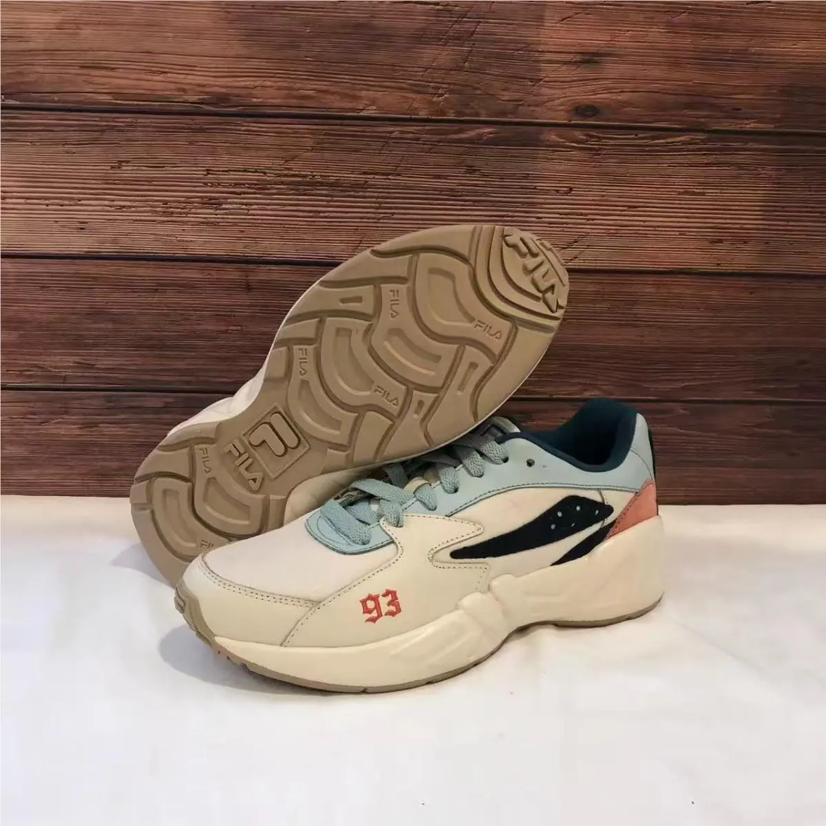 Fila shoes - 1RM00673132 - 1RM00673-132 - White 19