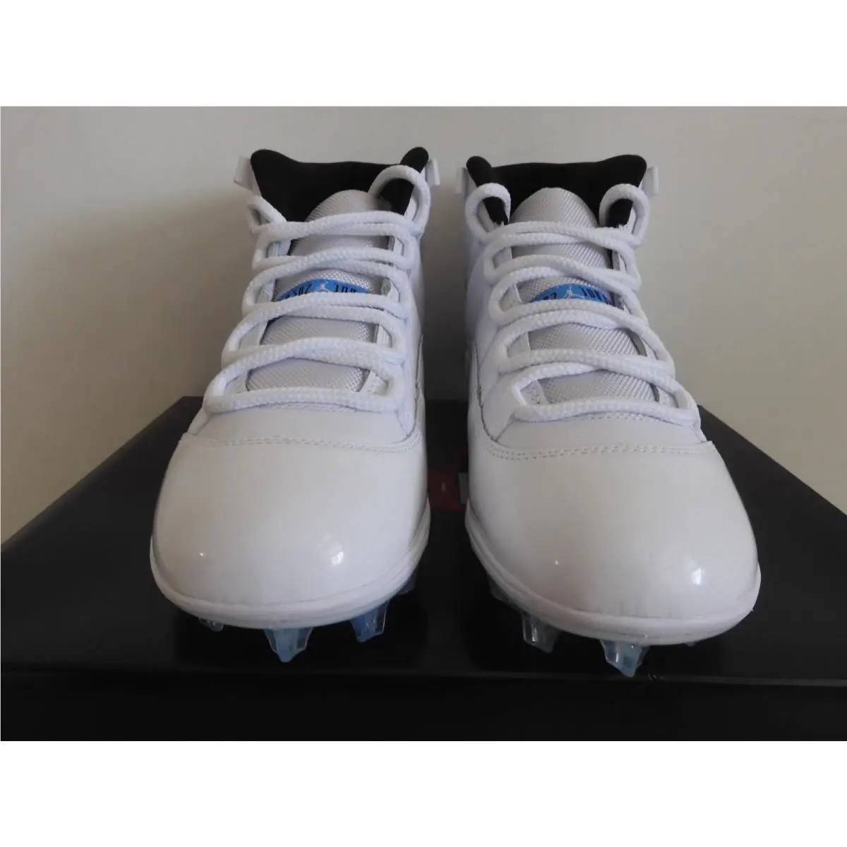 Nike shoes - Air Jordan 11 - Air - HM7324-104 - White 20