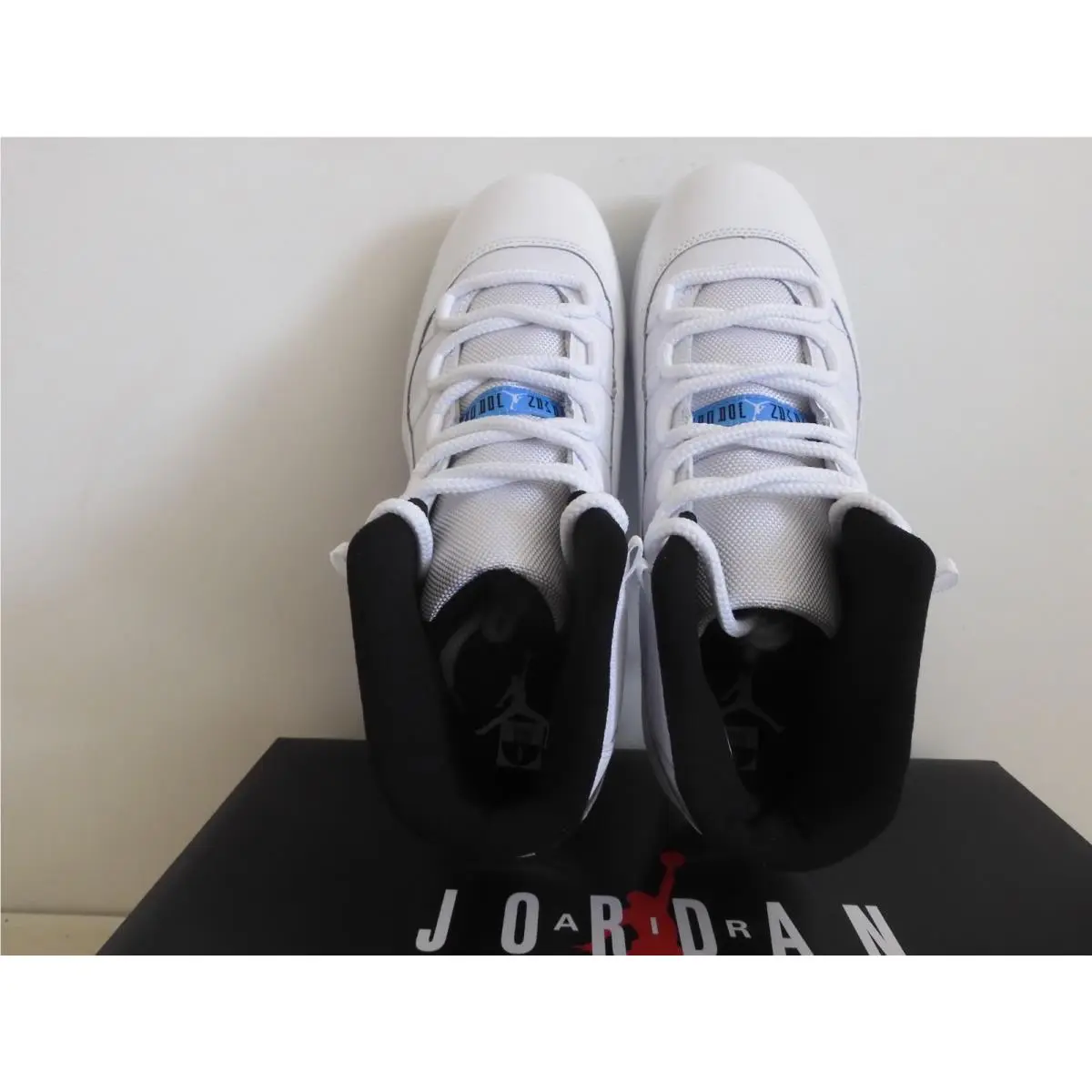 Nike shoes - Air Jordan 11 - Air - HM7324-104 - White 22