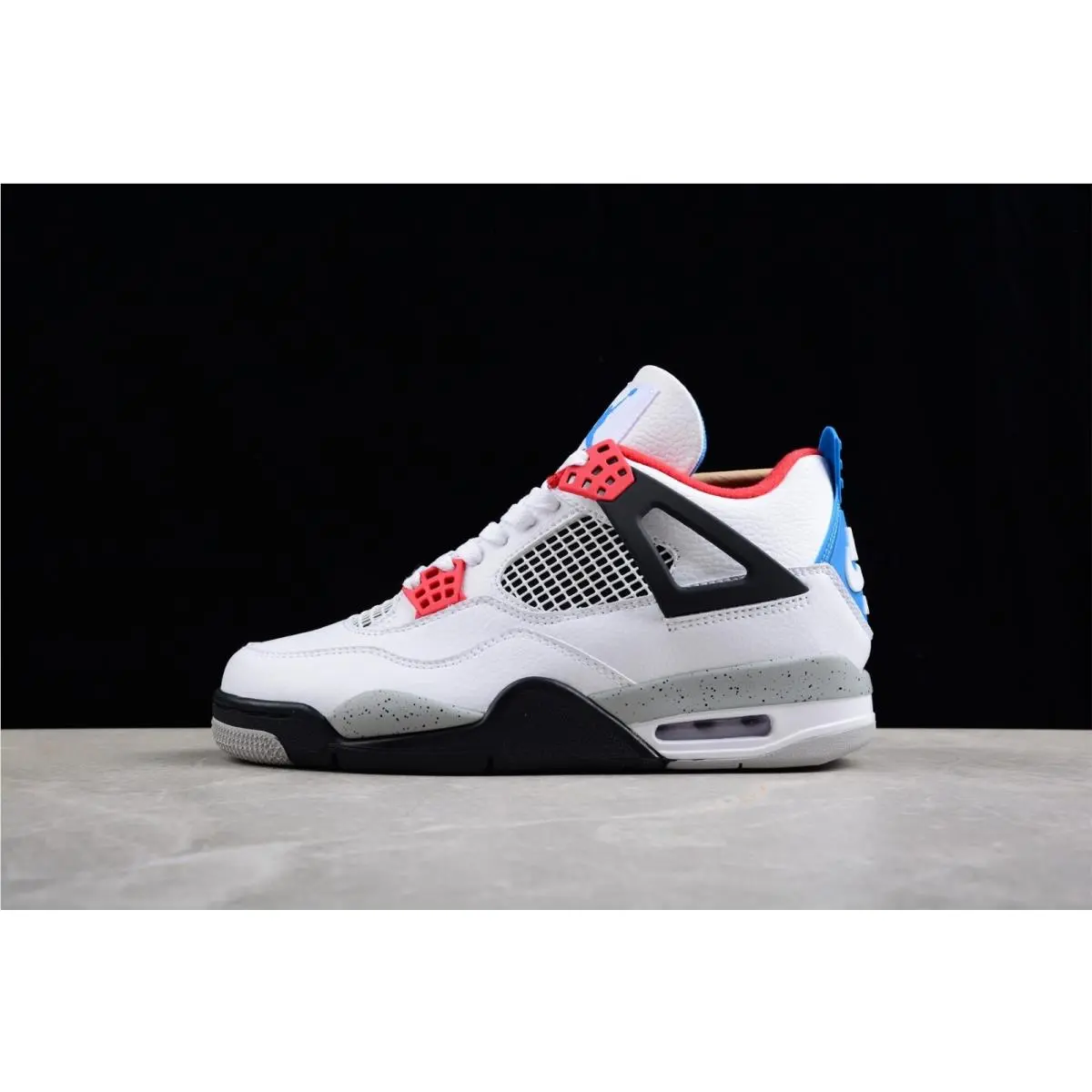 Nike shoes - White 8