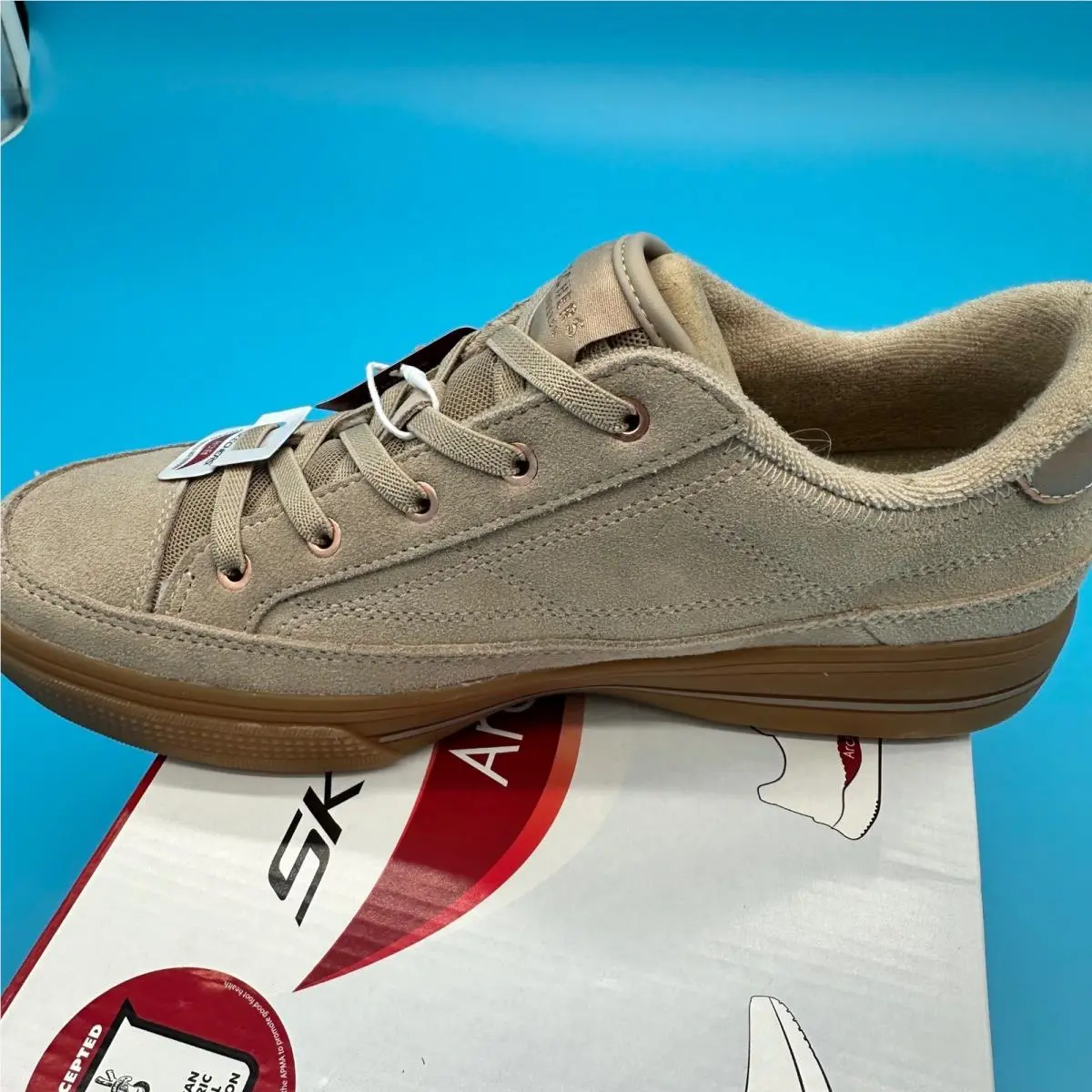 Skechers shoes - Arch Fit Arcade Meet Ya There - Beige 3