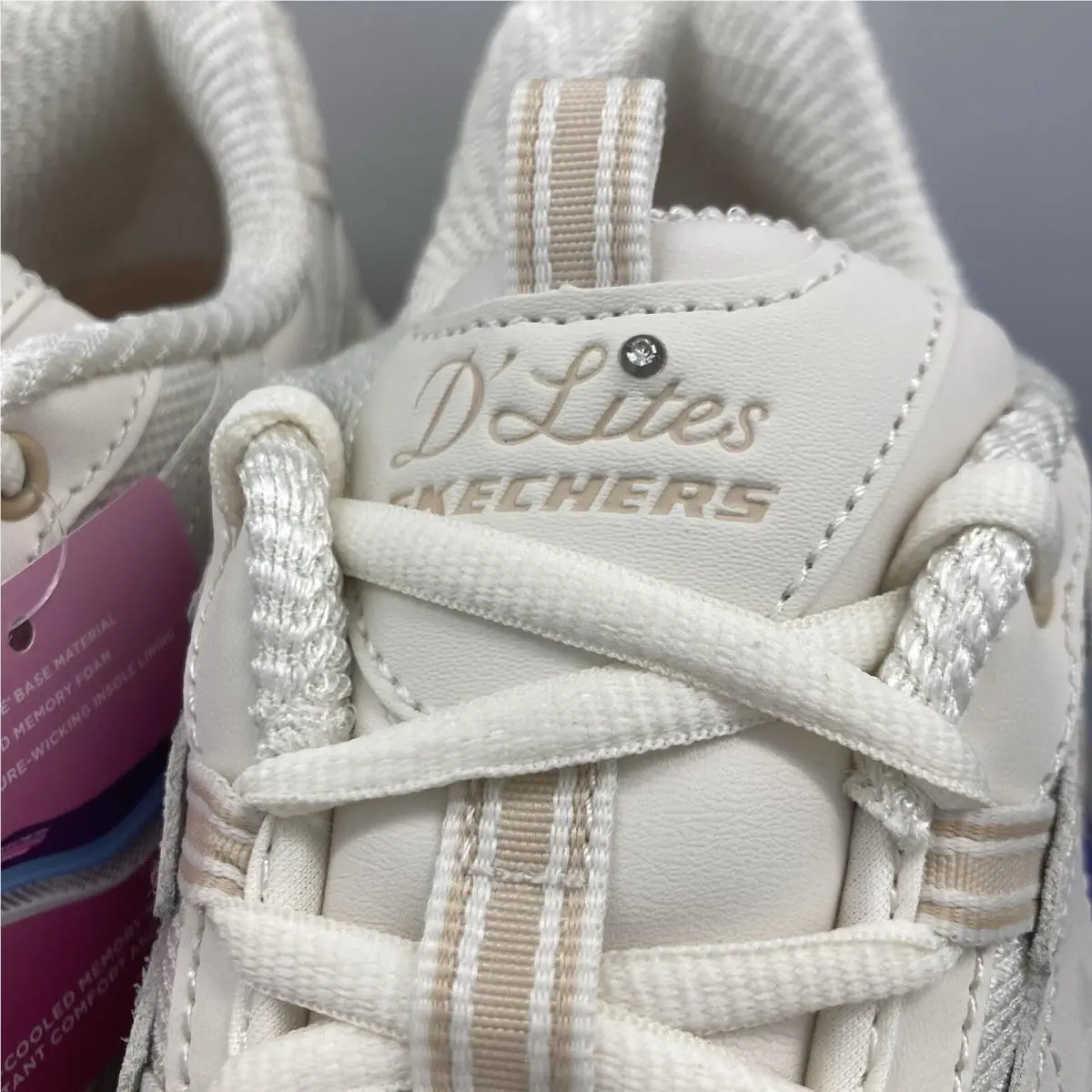 Skechers shoes - SKECHERS D`Lites - 149807 - White 4