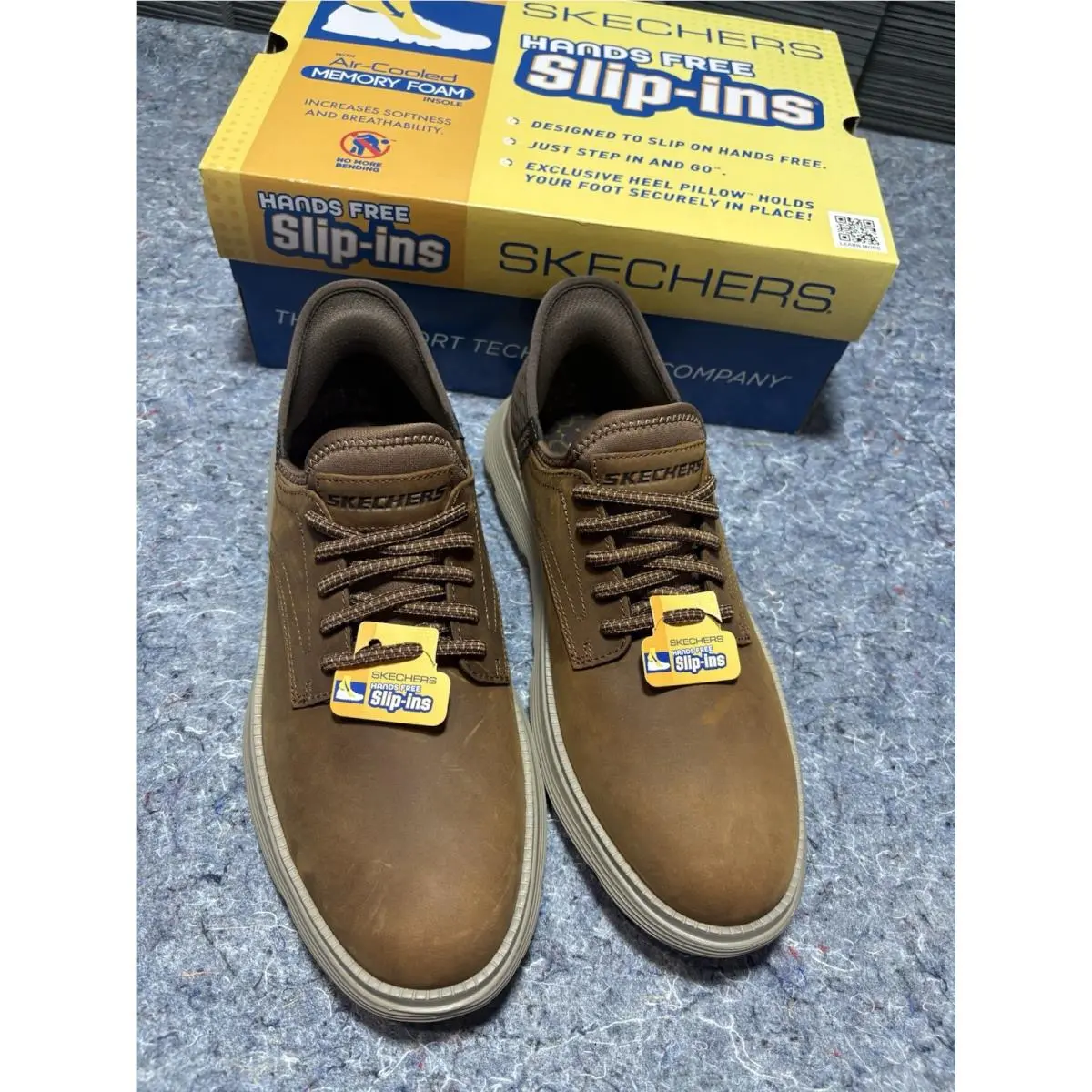 Men`s Casual Shoes  Hands Free 9.5 Slip-in Garza-gervin Dark Brown by Skechers