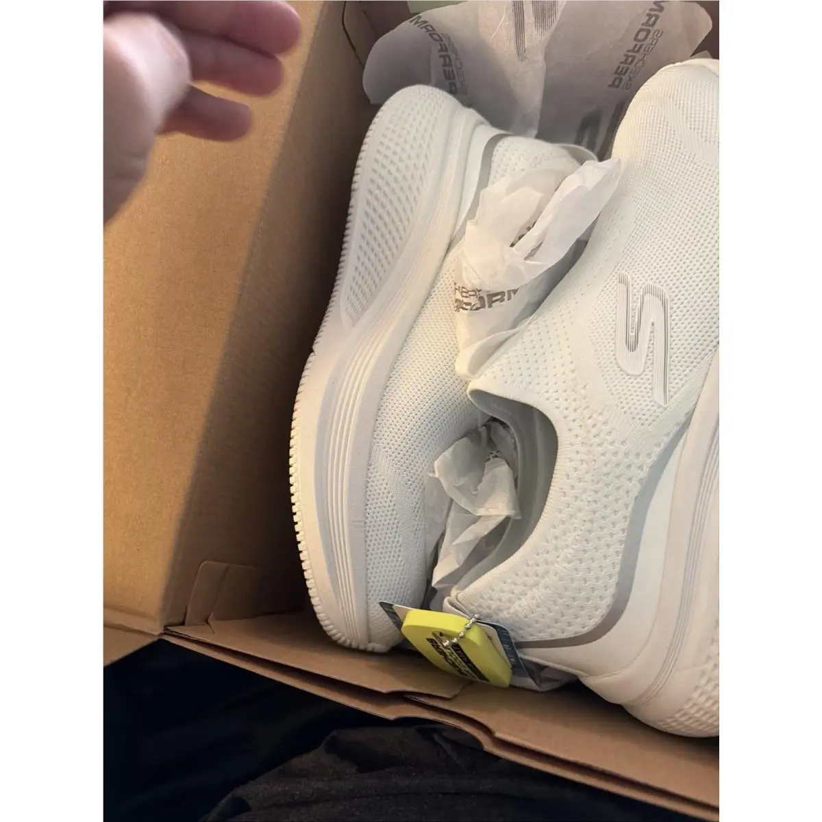 Skechers shoes - Skechers Go Run Elevate 2.0 Cadena - 129010-WSL - White 3