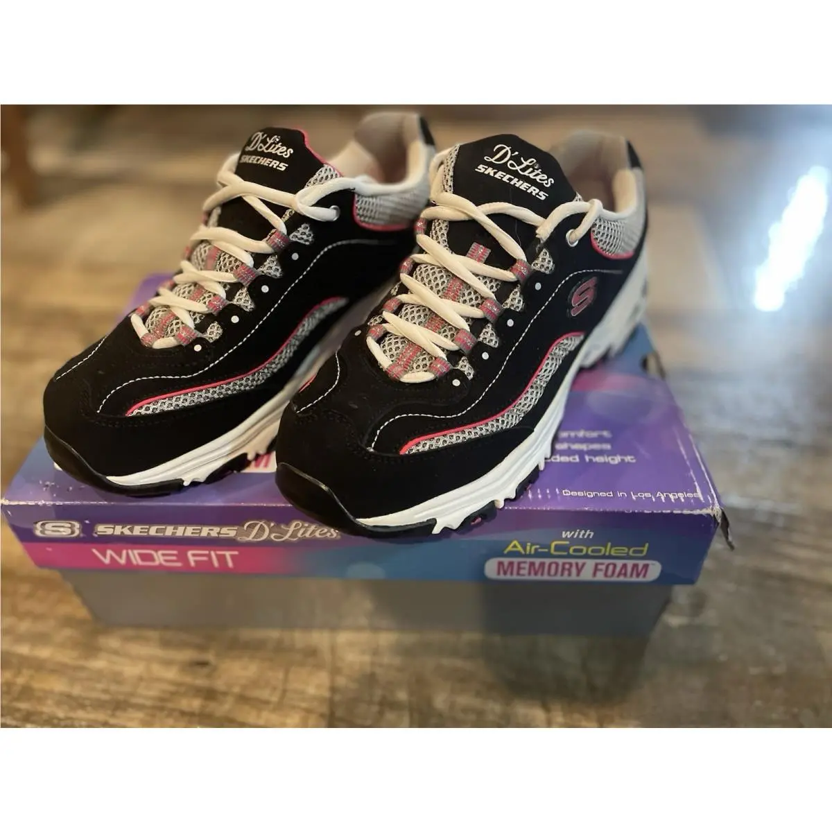 Women`s  D`lites-life Saver `black/pink` Sneaker/ 11860EW Size 7.5 Wide by Skechers