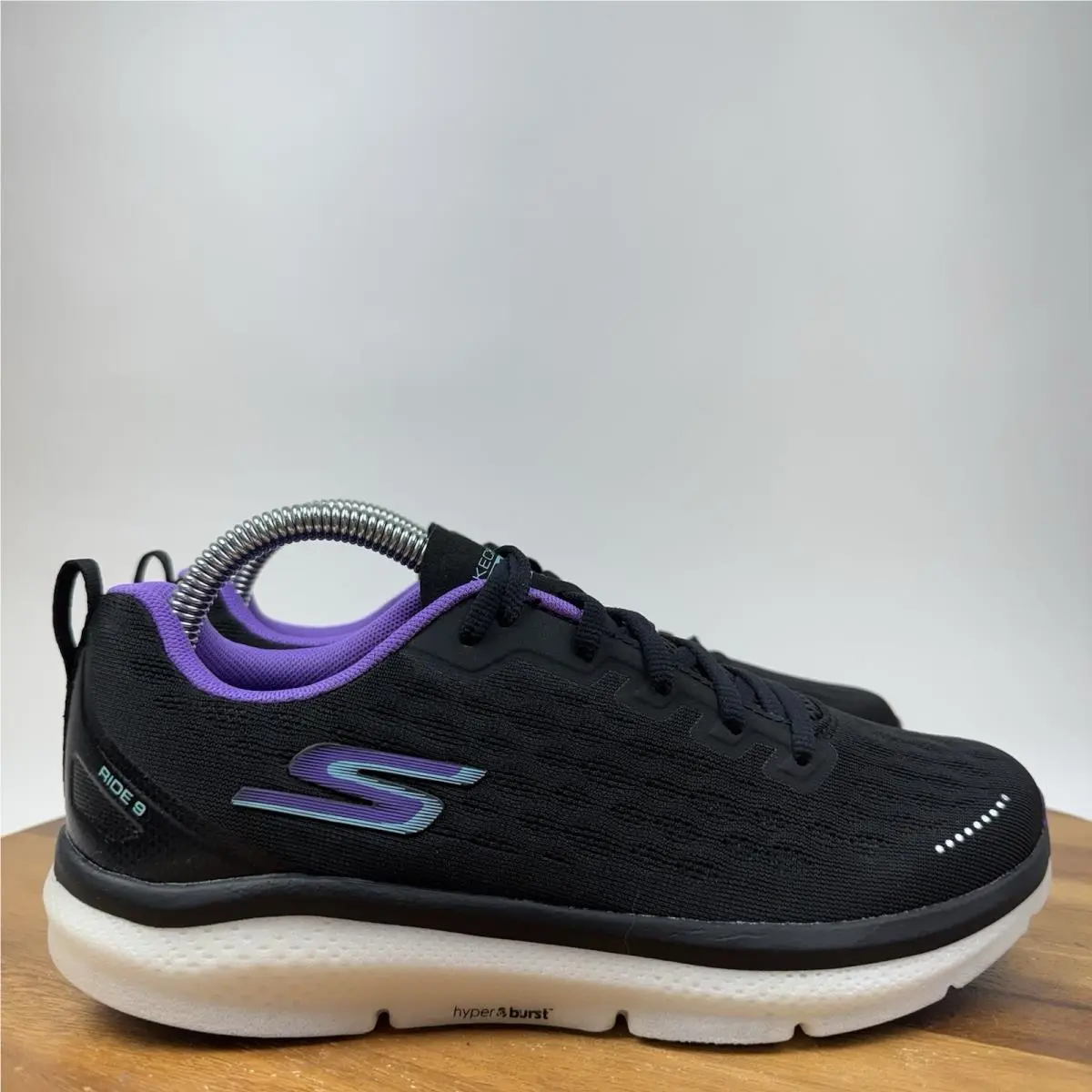 Womens  Go Run Ride 9 Black Athletic Sneakers Shoes Size 7.5 M by Skechers