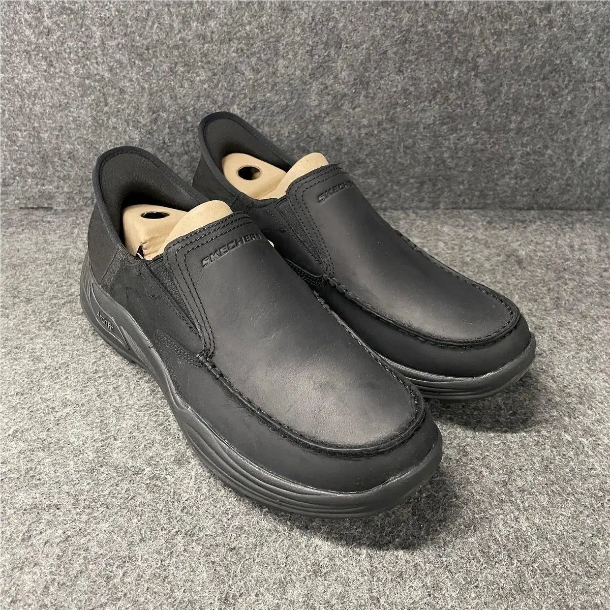Skechers Arch Fit Motley Milo Shoes Men`s Size 8.5 Black 205204
