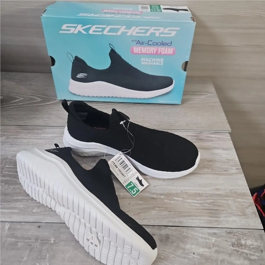 Skechers shoes - Skechers Ultra Flex - Ultra Flex - 56110 BKW - Black 0