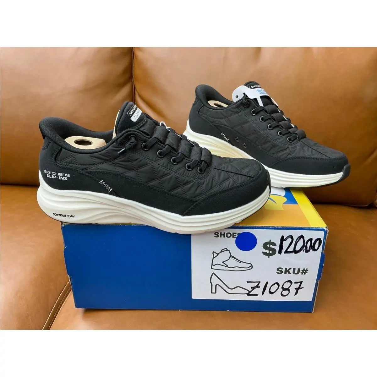 Skechers shoes - Hands Free Slip-ins Cozy Fit Quiet Luxury - Black 5