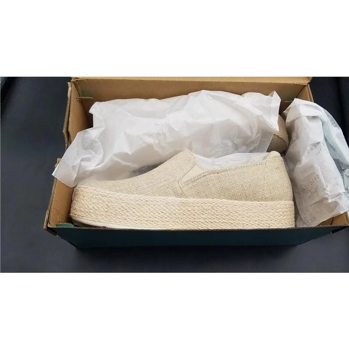 Skechers shoes - Beige (UPC: 197627469379) 1