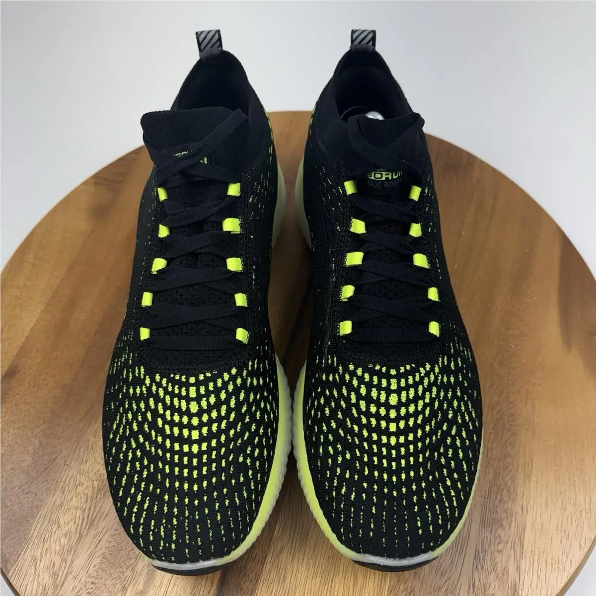 Skechers shoes - Skechers Go Run Maxroad 5 - Black 4