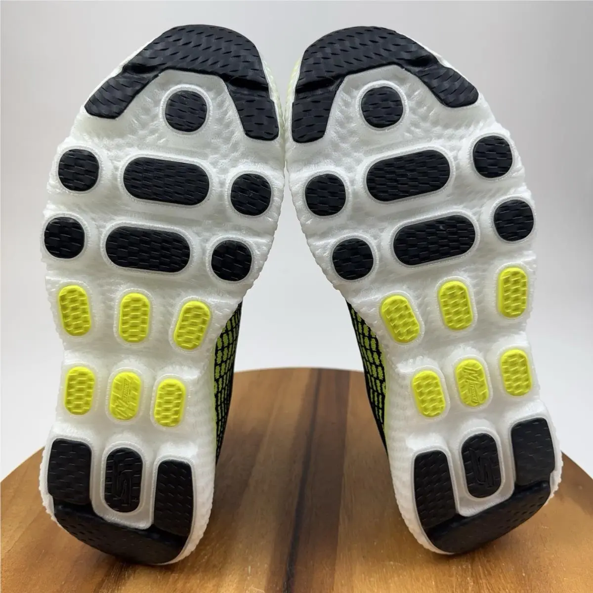 Skechers shoes - Skechers Go Run Maxroad 5 - Black 5