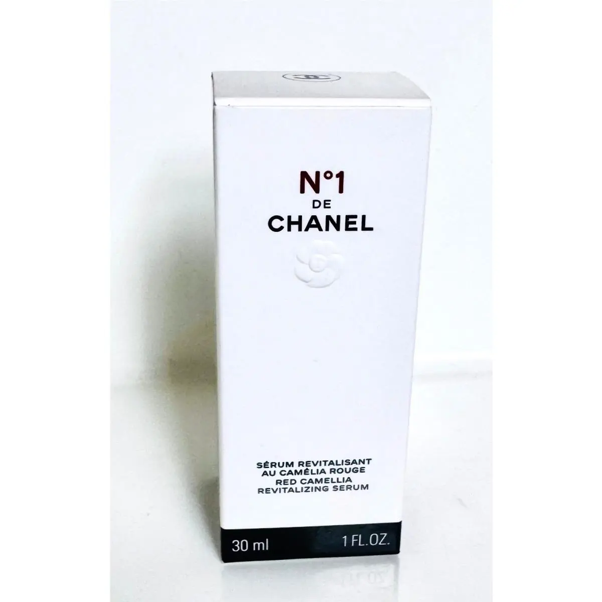N°1 DE  Revitalizing Serum . 50ml or 30ml.Select Size 30ml by Chanel