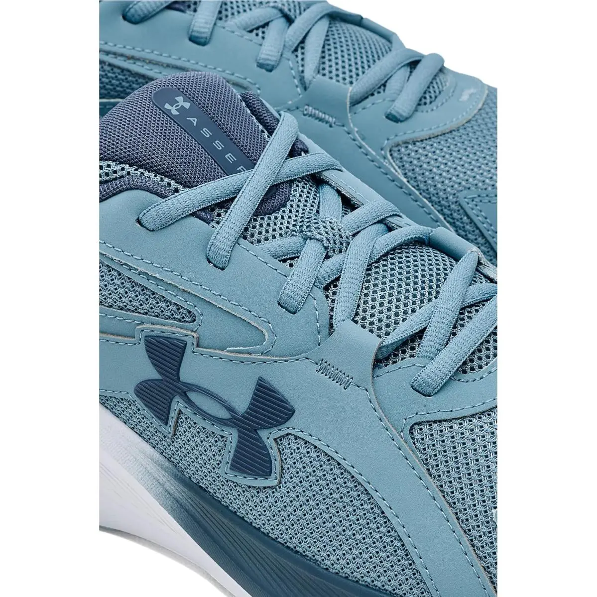 Under Armour shoes - Black/Black/Black 32