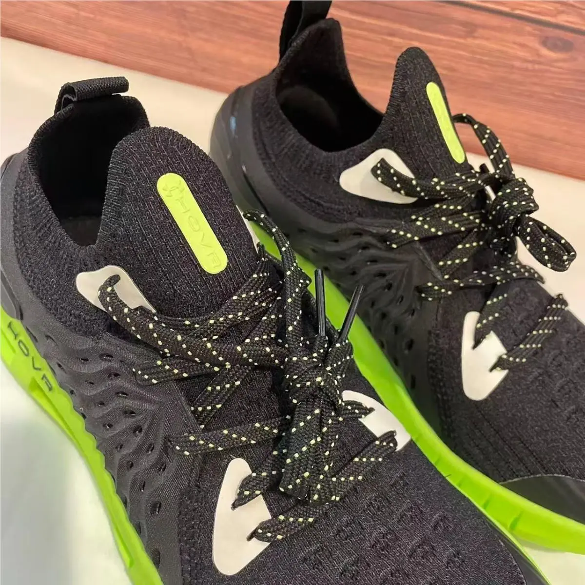 Under Armour shoes - Under Armour HOVR Phantom - HOVR Phantom - Black 18
