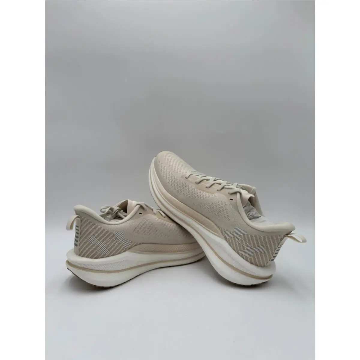 Under Armour shoes - Under Armour Velociti - Velociti - 6000017-279 - White 6